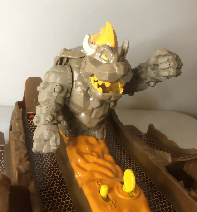 Hot Wheels Mario Kart *Bowser’s Castle Chaos Replacement/Add On Hot Wheels Track
