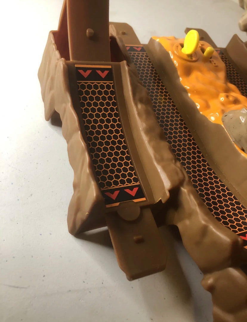 Hot Wheels Mario Kart *Bowser’s Castle Chaos Replacement/Add On Hot Wheels Track