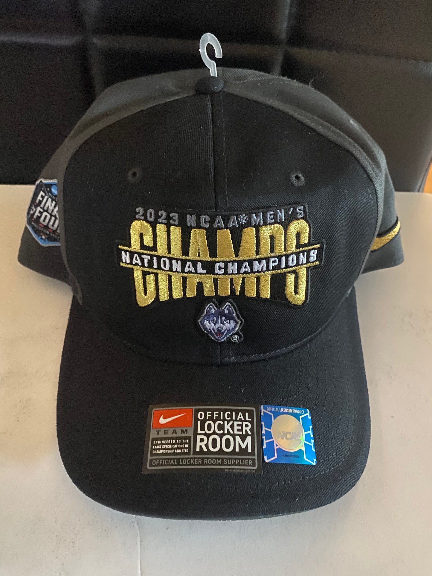 Nike Official Locker Room 2023 NCAA Men's National Champions UCONN Huskies Hat
