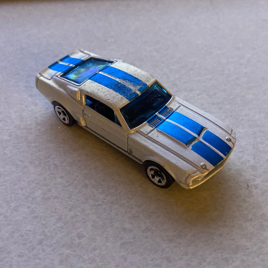 Hot wheels 67 Shelby - Pre owned-