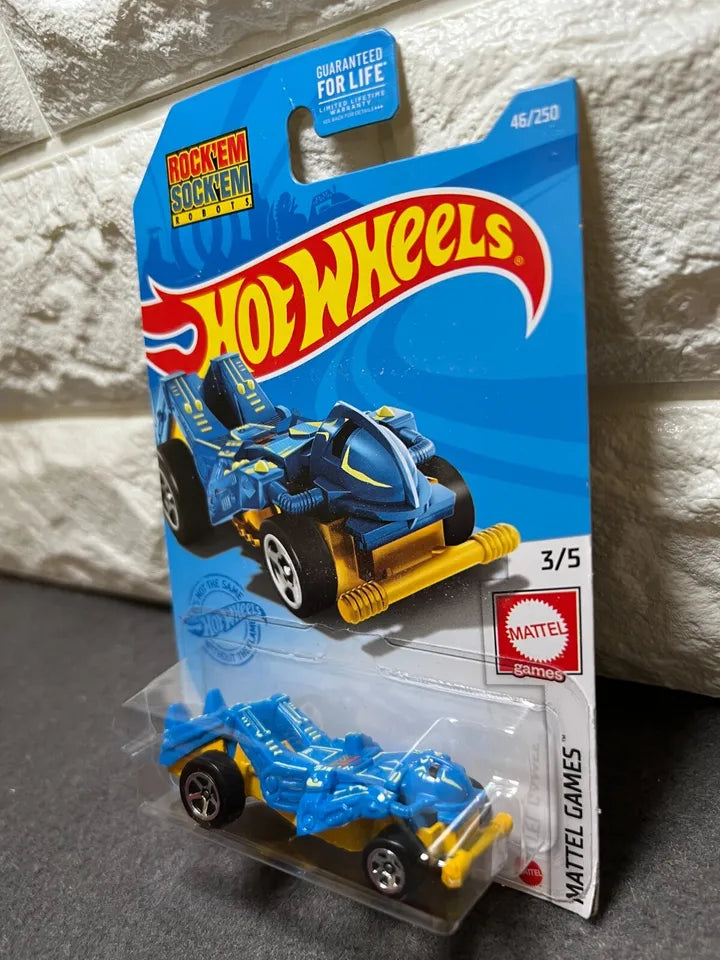Hot Wheels Rock'em Sock'em Robots Mattel Games 3/5 Zombot 46/250 Blue