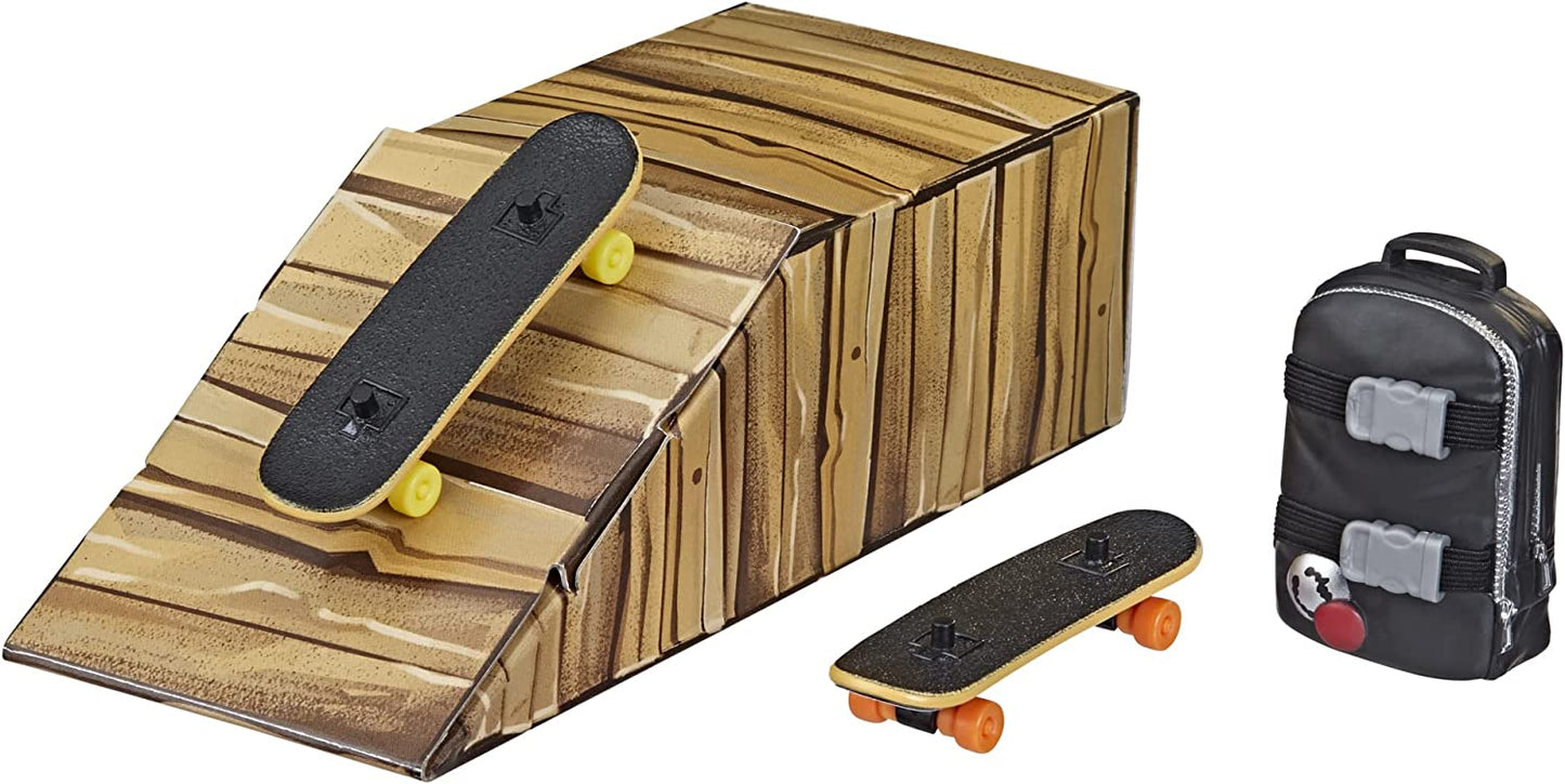 FORTNITE Victory Royale Series Food and Slurp Board Rider Set Skateboard Collectible Accessory