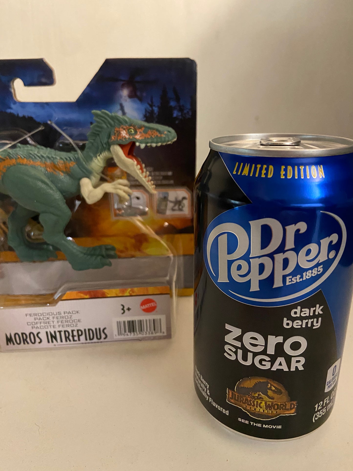 New!! Jurassic World Moros Intrepidus Figure! Scan To Unlock! With The App!