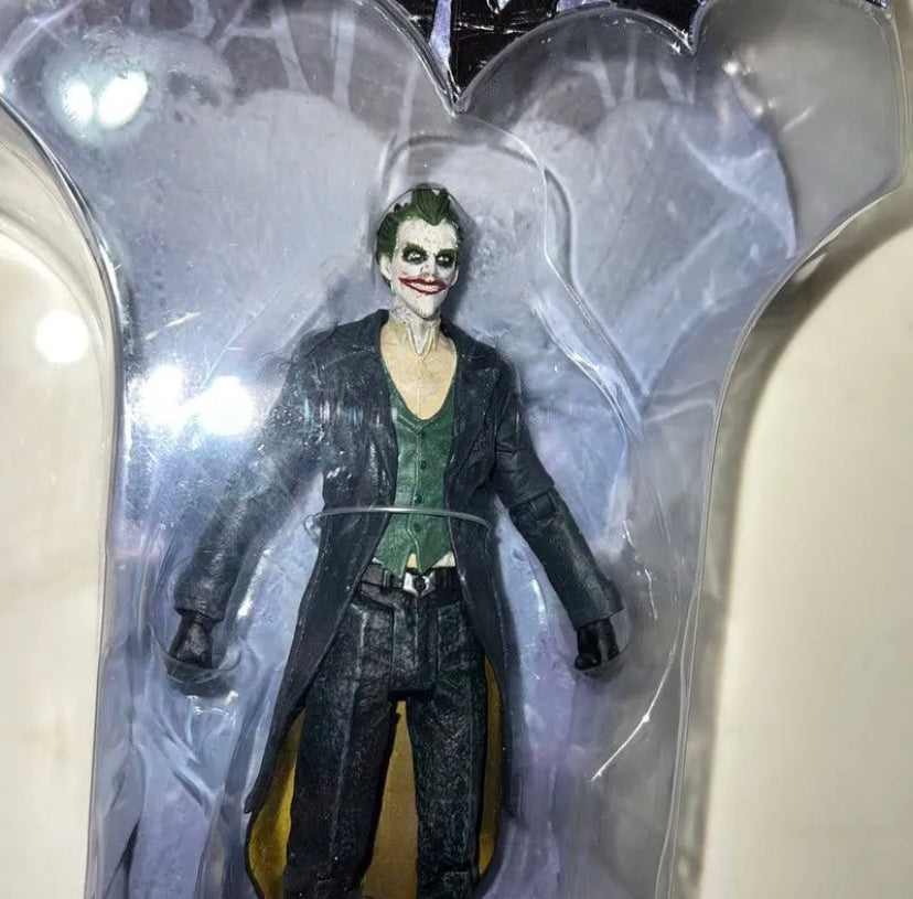 Batman Arkham Origins The Joker Action Figure Series DC collectibles