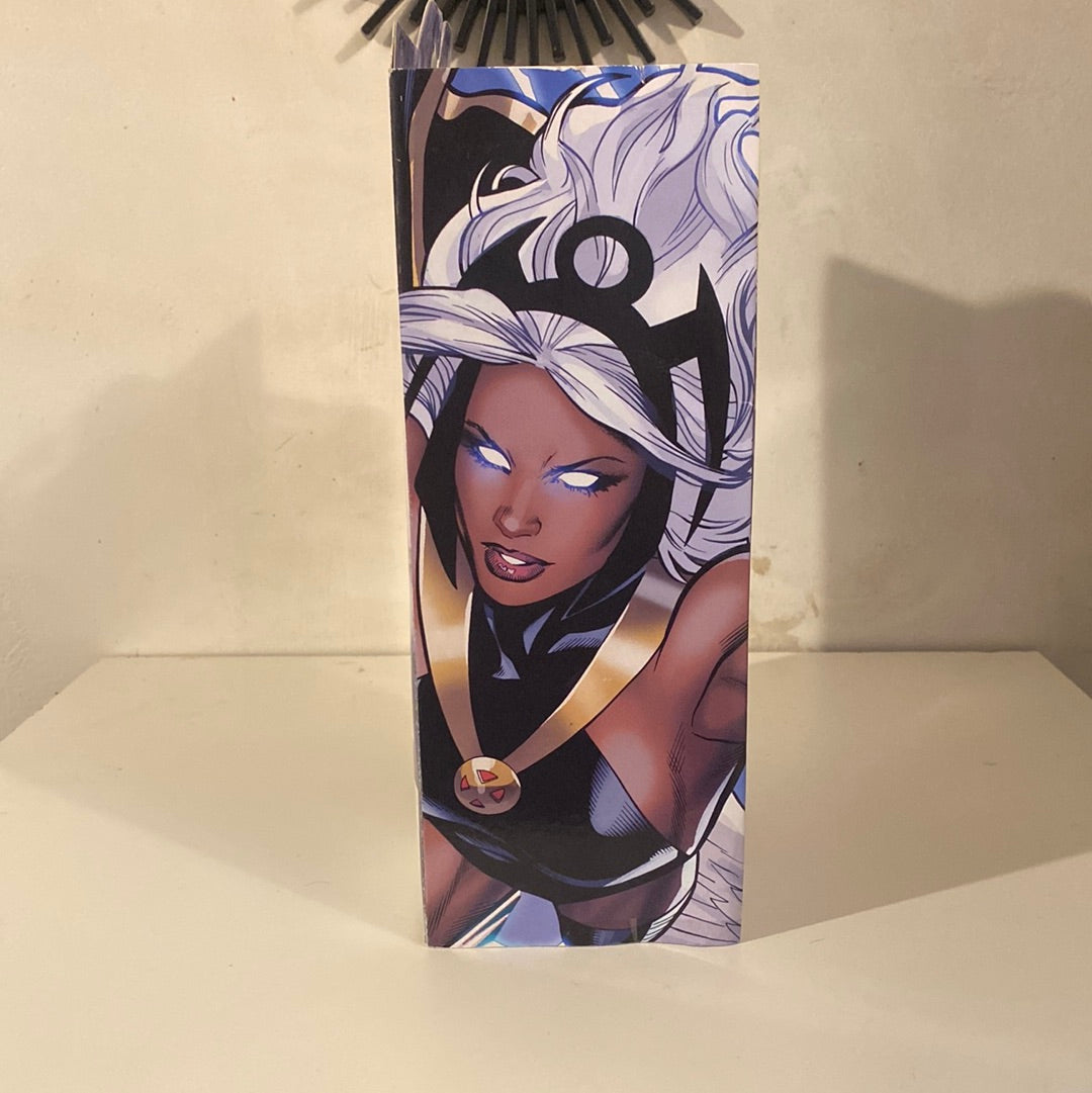 2012 Marvel Select - Storm 7'' figure - Diamond Select