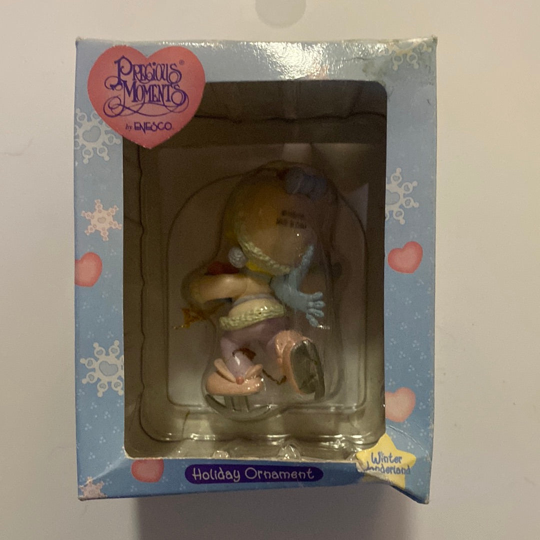 New!! Winter wonderland, preciou moments holiday ornament