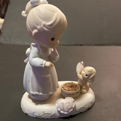 1996 Precious Moments - Growing In Grace, Lunch Time Age 12–Enesco 260932