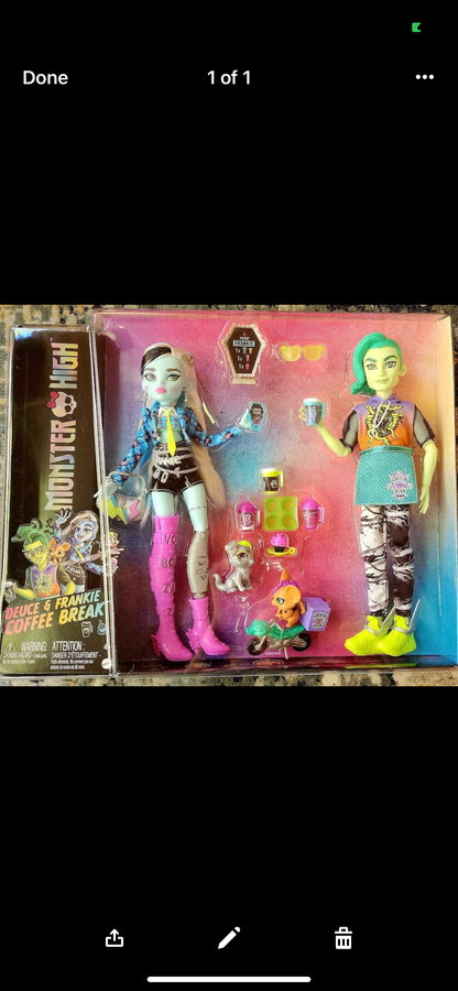 Monster High Deuce and Frankie Coffee break dolls