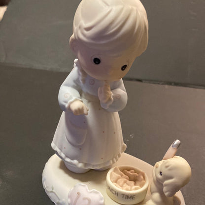 1996 Precious Moments - Growing In Grace, Lunch Time Age 12–Enesco 260932