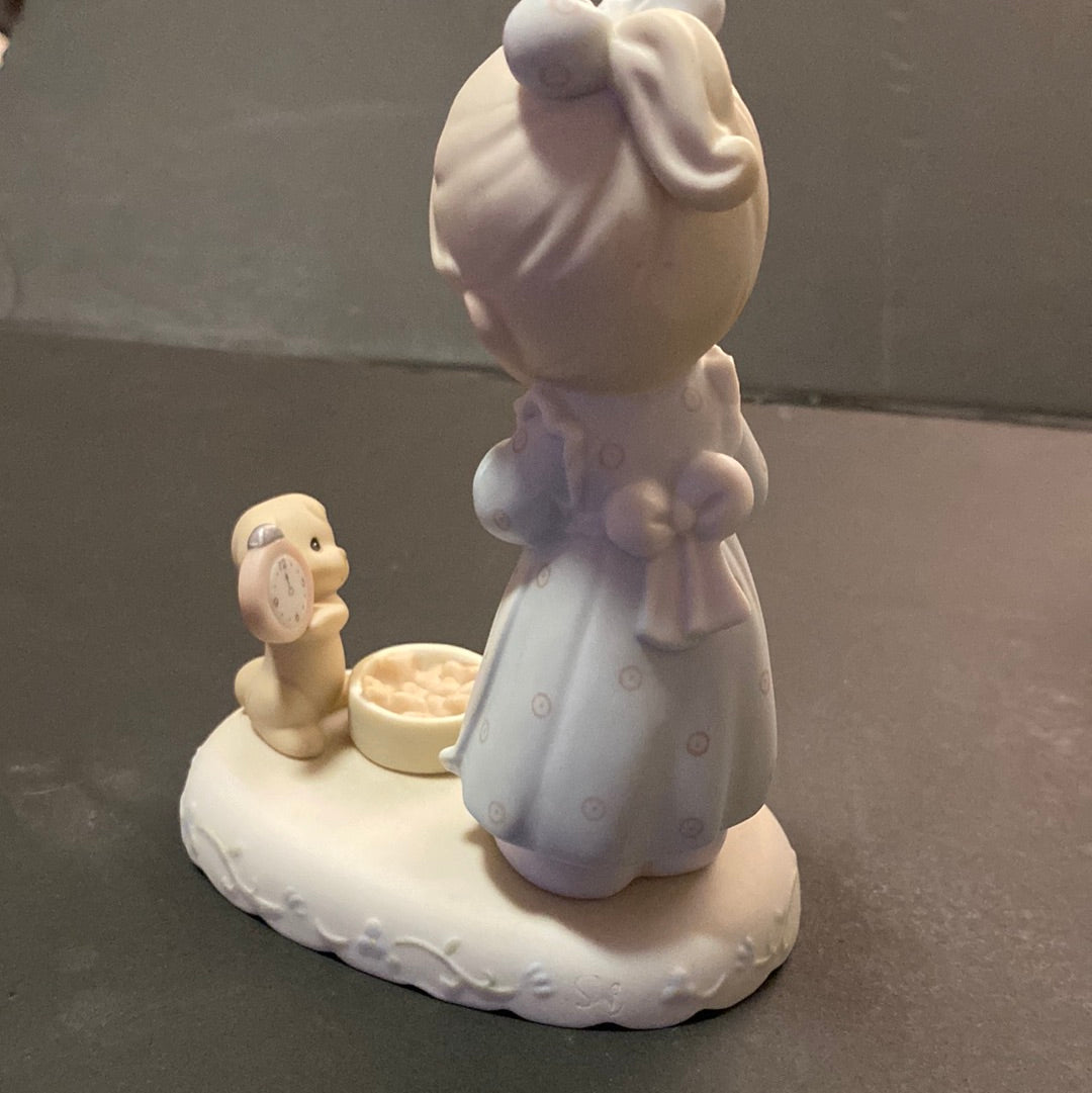 1996 Precious Moments - Growing In Grace, Lunch Time Age 12–Enesco 260932