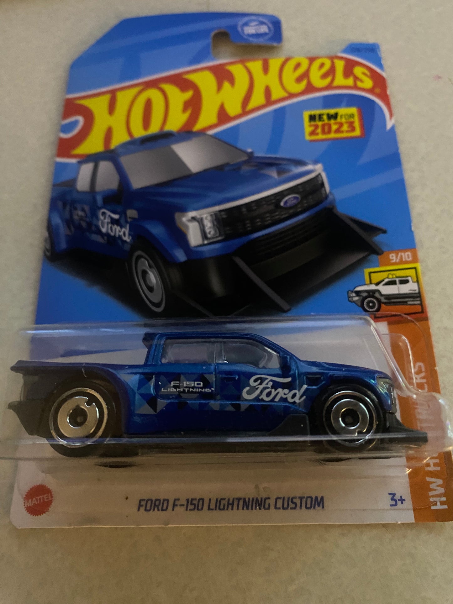 Hot Wheels 2023 226/250 - Ford F-150 Lightning Custom - Blue