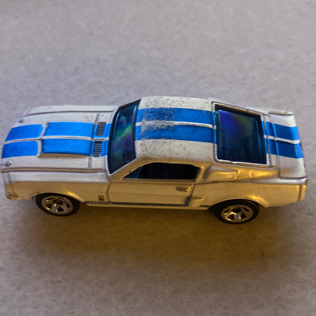 Hot wheels 67 Shelby - Pre owned-