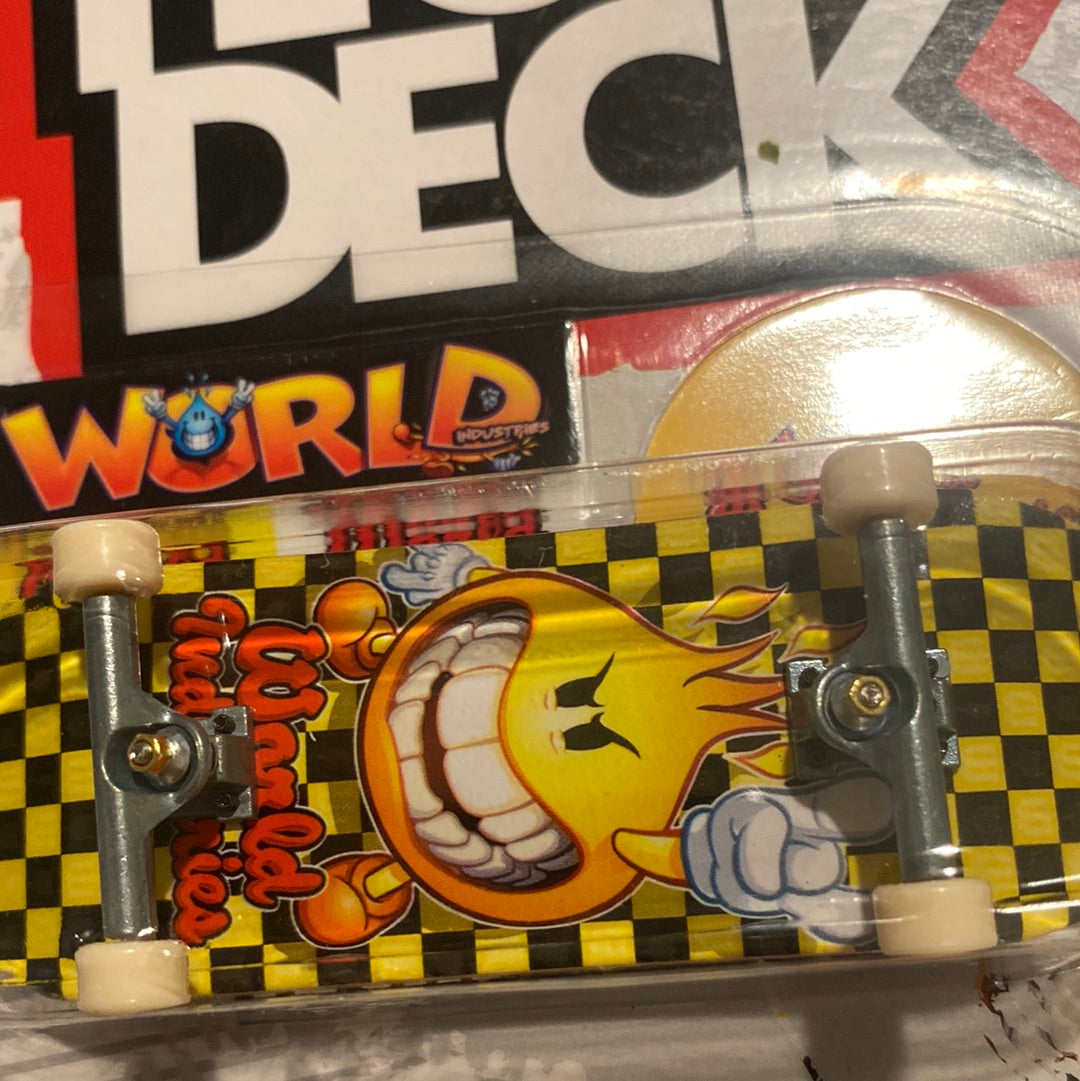 Tech Deck World Industries Flameboy 96mm Fingerboard SkateBoard Checkered Ultra Rare