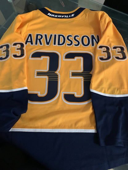 New!! Fanatics Nashville Predators SIZE LARGE Jersey Fanatics Breakaway NHL Arvidsson #33