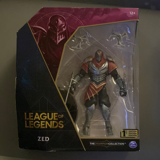 League of Legends, 6-Inch Zed Collectible Figure w/Premium Details and 2 Accessories, The Champion Collection, Collector Grade,