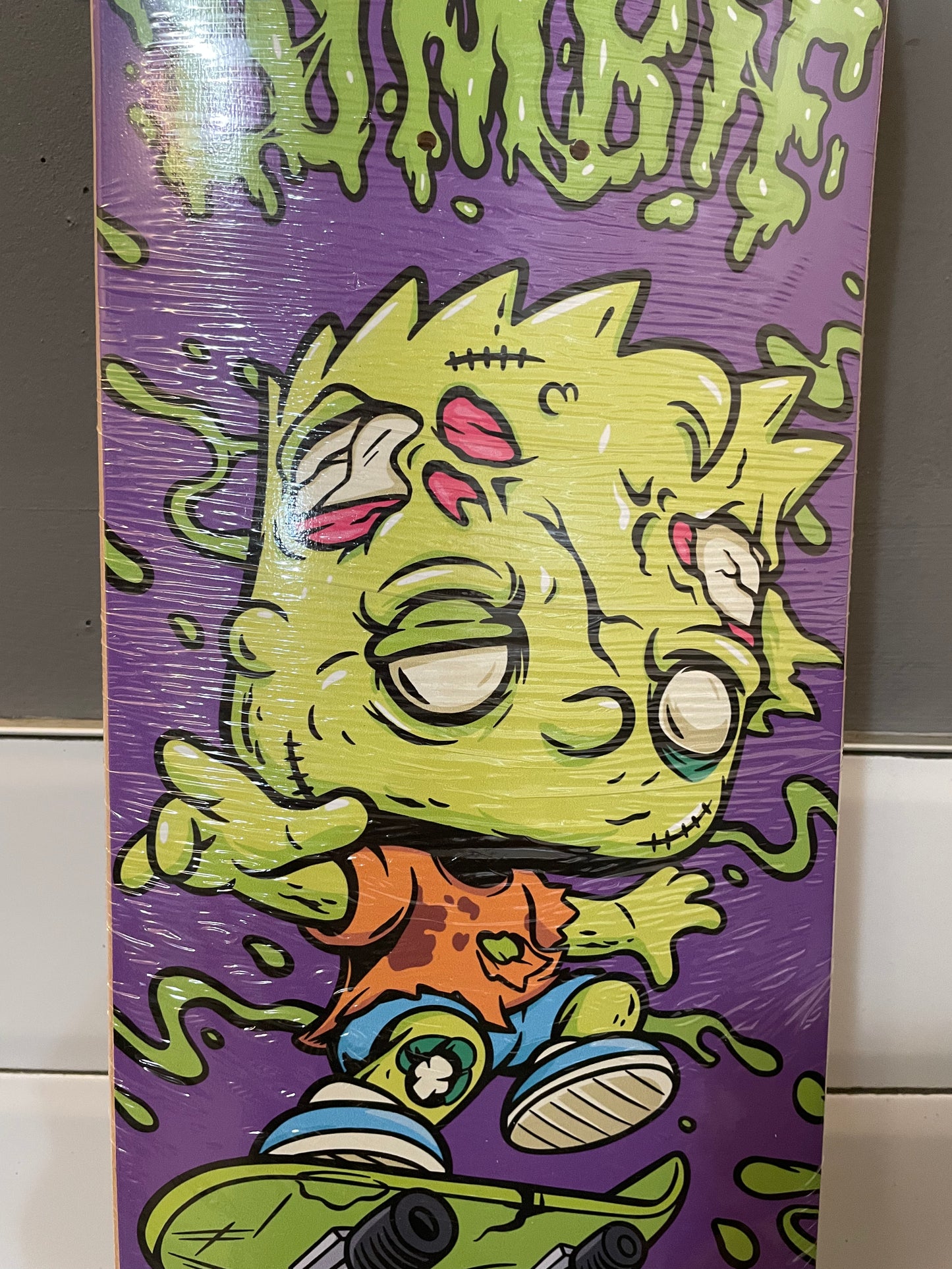 Funko - The Simpsons: Zombie Bart Skateboard Deck NYCC 2021 Limited Edition