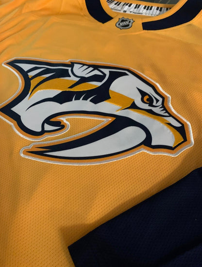 New!! Fanatics Nashville Predators SIZE LARGE Jersey Fanatics Breakaway NHL Arvidsson #33