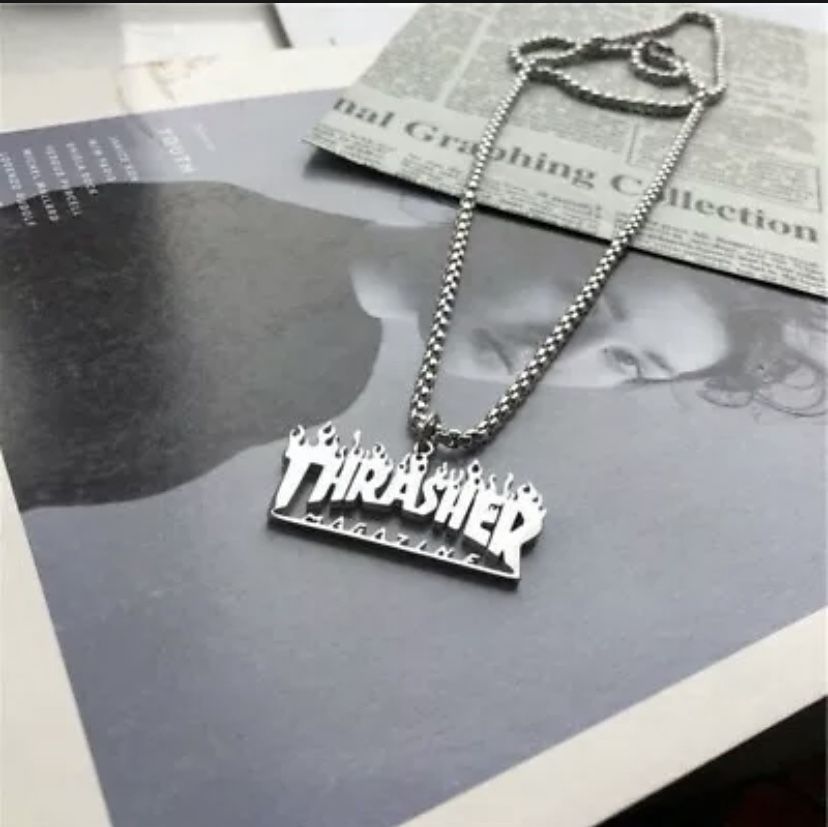 New!! Silver Thrasher Chain!! High Quality!! Makes perfect Gift!!