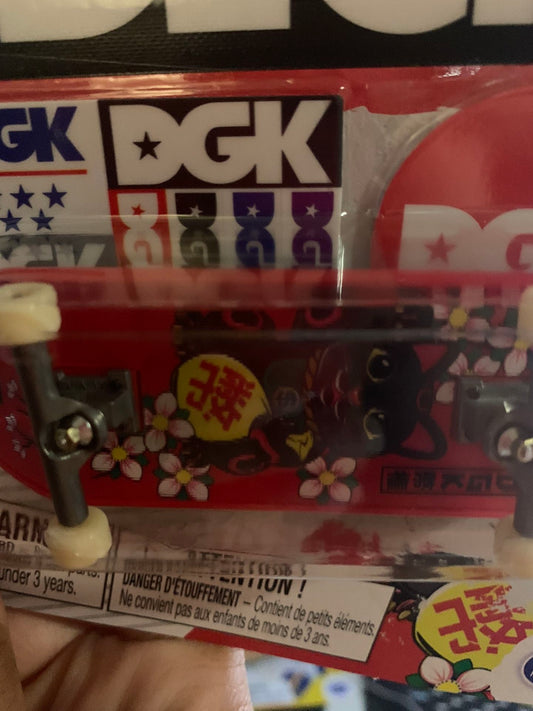 Tech Deck DGK Red Fingerboard Chinesse Cat Changing Graphic Ultra Rare!