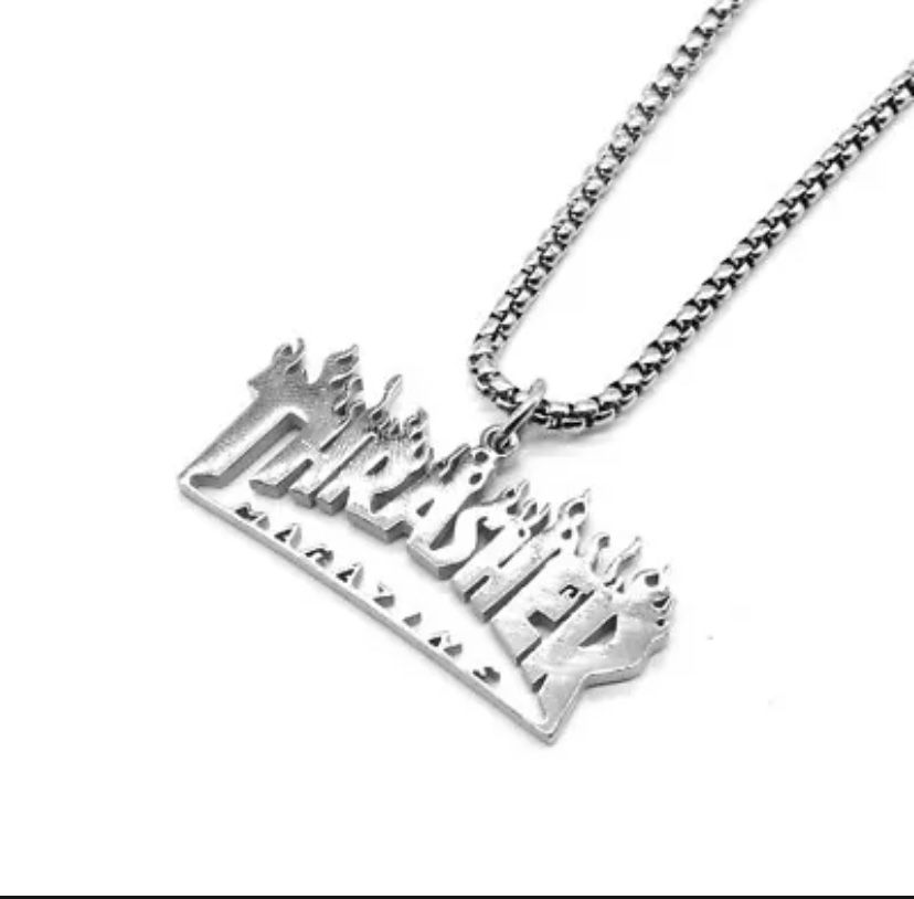 New!! Silver Thrasher Chain!! High Quality!! Makes perfect Gift!!