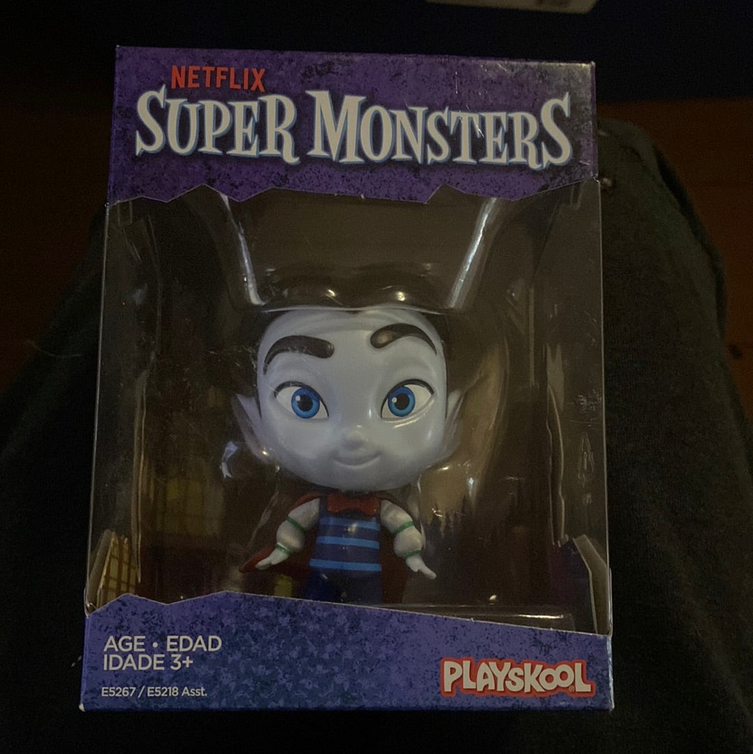 Hasbro Netflix Super Monsters Drac Shadows NEW Playskool