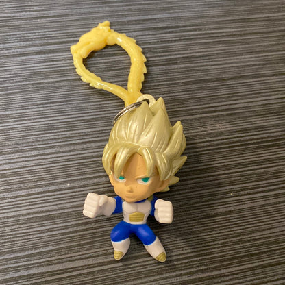 Vintage Dragon Ball Z Keychain Super Saiyan Goku Mini Figure Cell Saga BS STA