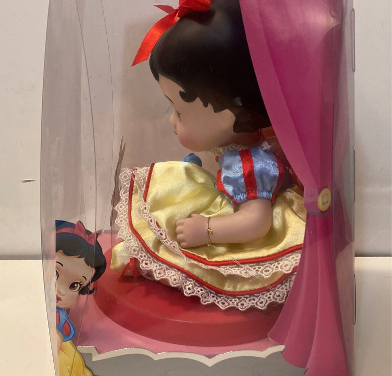 New!! Snow White Royal nursery Porcelain doll.