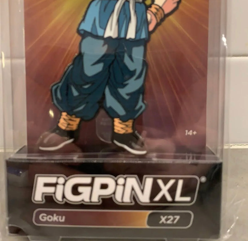 Dragon Ball Z FigPin XL Goku X27