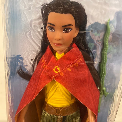 Disney Raya and the Last Dragon Raya Fashion Doll