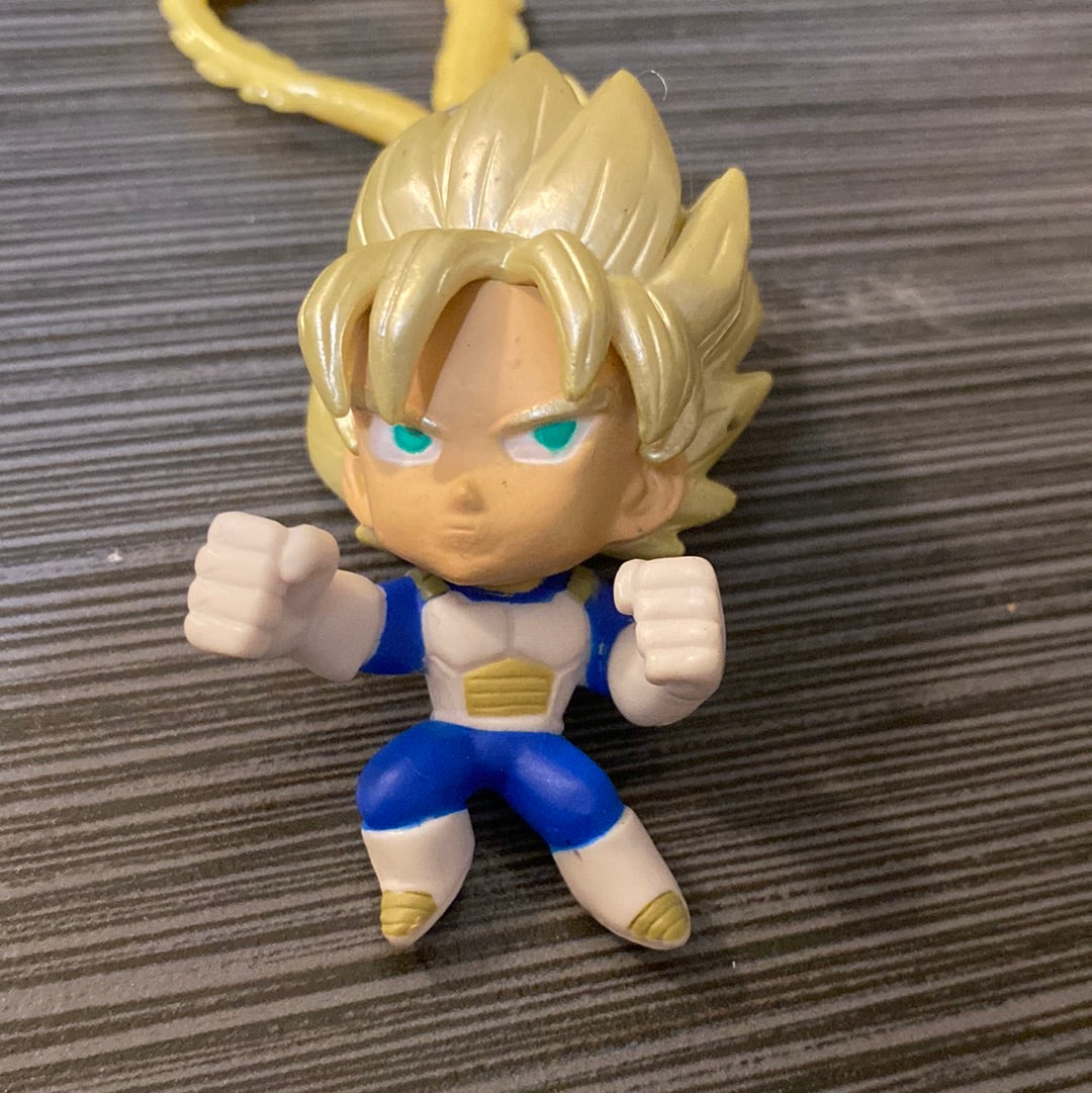 Vintage Dragon Ball Z Keychain Super Saiyan Goku Mini Figure Cell Saga BS STA