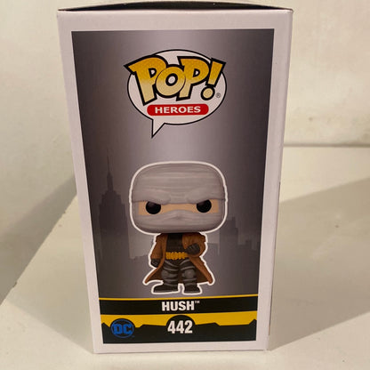 Funko Pop! DC Comics: Batman - Hush 422  (2022 Winter Convention Limited Edition)